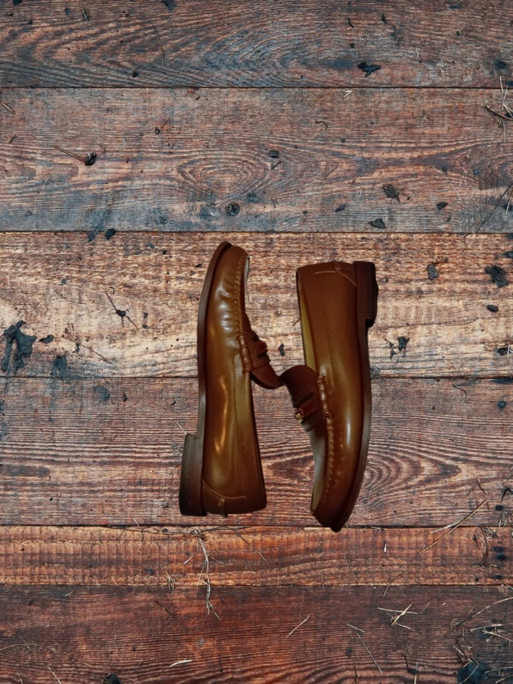 Gucci Tan Leather Loafers with Green and Red Stripe and Gold Hardware